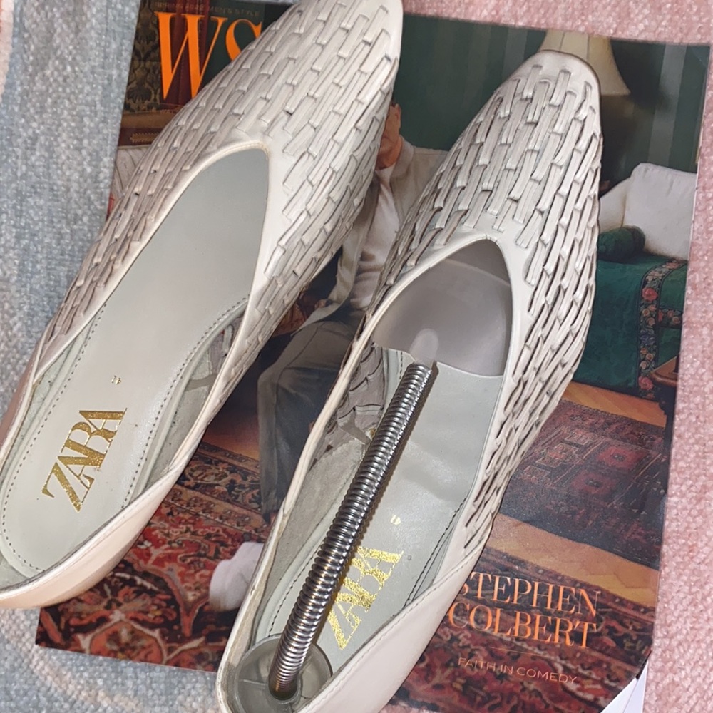 Shoes - Picture 2 of 5